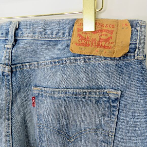 1990s Vintage Levis 501 High Rise Straight Leg Back Yoke Jeans Mom Jeans 34" - Picture 5 of 6